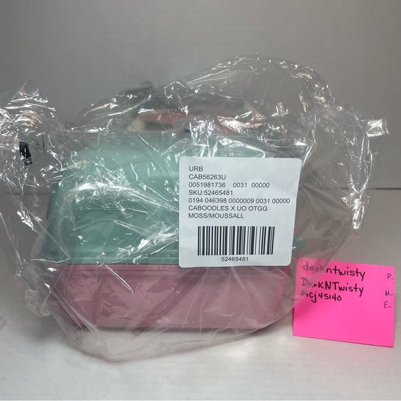 BNWT RETRO CABOODLES ON THE GO LARGE MAKEUP CASE - Picture 16 of 16